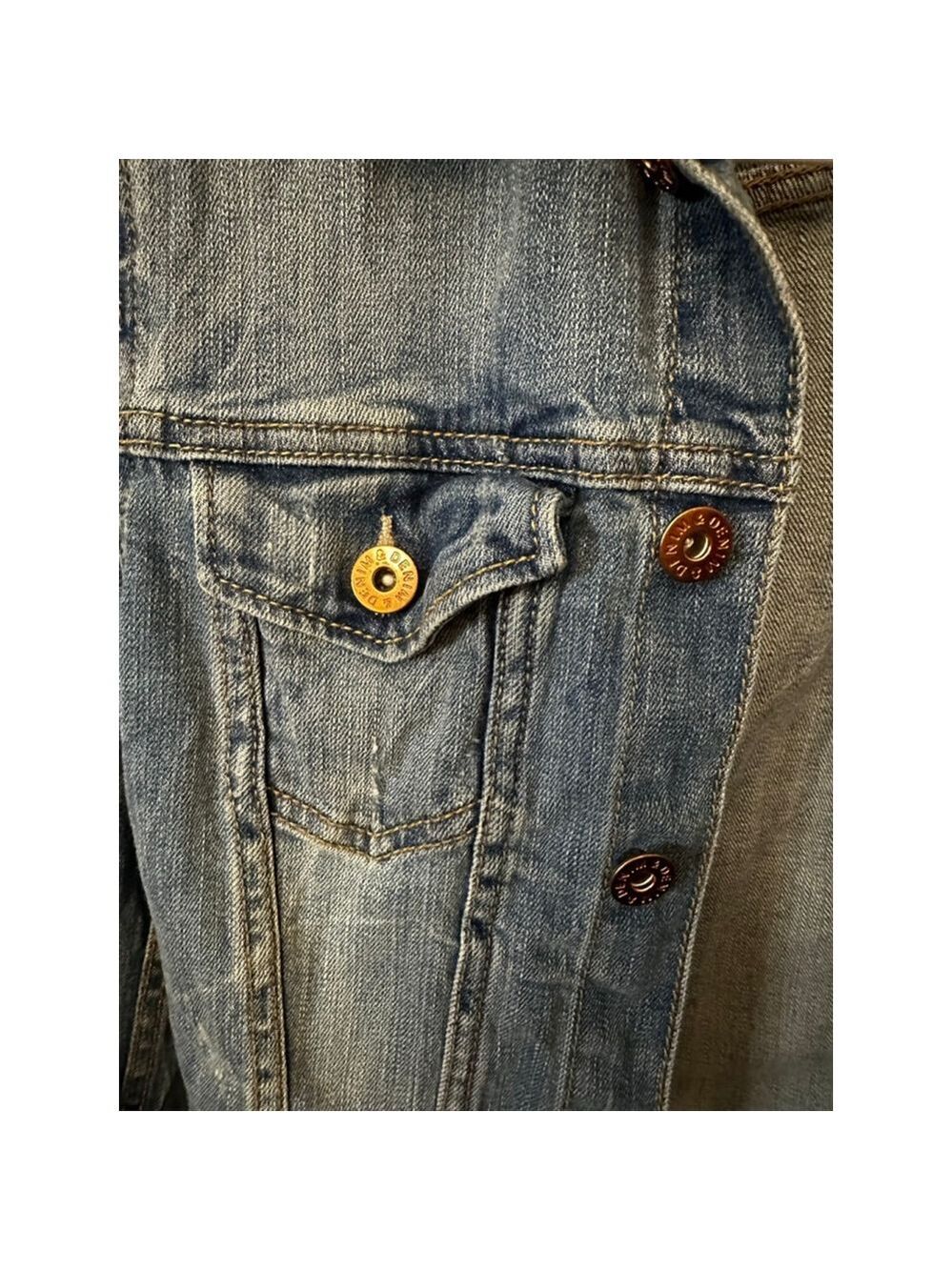 H&M Blue Denim Jean Jacket Size 6 EUC - Picture 3 of 7